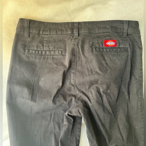 Women’s Dickies - Picture 8 of 8